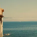 Ξενοδοχείο La Ponche 5*
