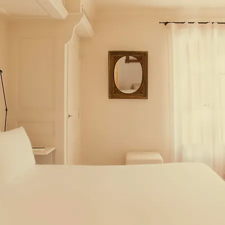 La Ponche Hotel